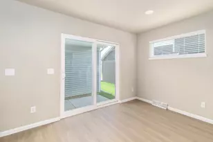 815 Indigo Ln, Waunakee, WI 53597 - Photo 6