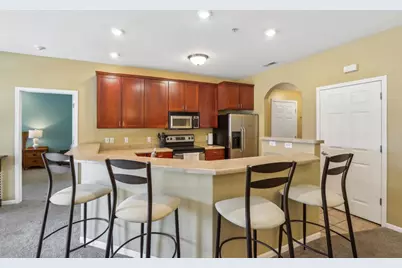 670 E Lake Avenue #202, Wisconsin Dells, WI 53940 - Photo 12