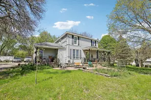 604 9th Ave, Baraboo, WI 53913 - Photo 2