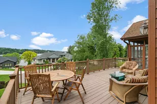 E12239 Timber Rdg Trl, Prairie Du Sac, WI 53578 - Photo 20