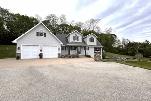 12541 Fleetwood Rd, Tomah, WI 54660 - Photo 2