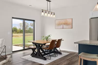 527 S 7th Street, Janesville, WI 53536 - Photo 10