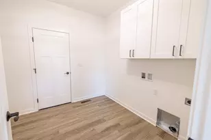 119 E Evergreen Ln, Milton, WI 53563 - Photo 10