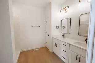 2300 Pow Wow Trail, Beloit, WI 53511 - Photo 16