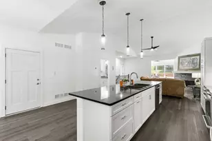 28 Sienna Hills Cir, Mount Horeb, WI 53572 - Photo 4