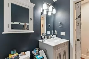 5 Daffodil Ln, Madison, WI 53714 - Photo 16