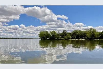 W10559 Hickory Point Road, Beaver Dam, WI 53916 - Photo 8