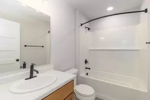 468 Stoddard Dr, Oregon, WI 53575 - Photo 16