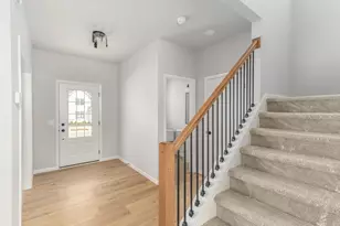 468 Stoddard Dr, Oregon, WI 53575 - Photo 2