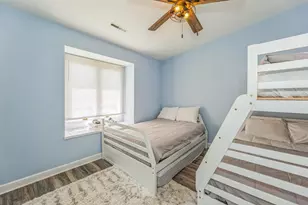 33 Abbey Villa Cir, Fontana, WI 53125 - Photo 12