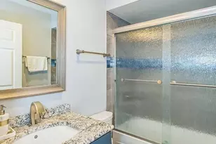 33 Abbey Villa Cir, Fontana, WI 53125 - Photo 14