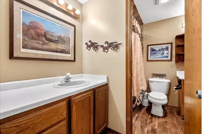 917 Wheelock Avenue, Hartford, WI 53027 - Photo 22