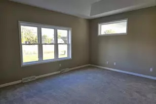 3711 Newcastle Dr, Janesville, WI 53546 - Photo 8