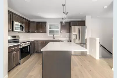 6501 Prairie Wood Drive, Mcfarland, WI 53558 - Photo 4