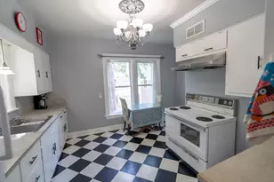 643 Park Ave, Beloit, WI 53511 - Photo 14