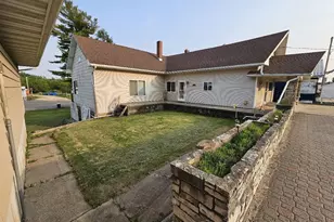 1004 Water Ave, Hillsboro, WI 54634 - Photo 40