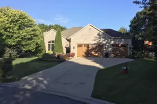 10 Vienna Cir, Madison, WI 53718 - Photo 1