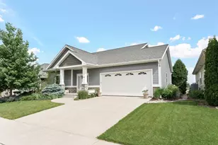 2824 Hazelnut Trail, Sun Prairie, WI 53590 - Photo 34