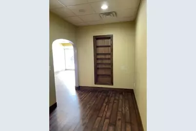 714 Oregon Street, Oshkosh, WI 54902 - Photo 6