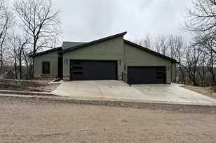 225 Whitetail Ln, Deerfield, WI 53531 - Photo 1