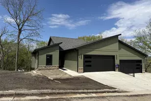 225 Whitetail Ln, Deerfield, WI 53531 - Photo 1