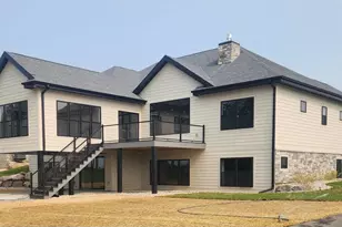 1100 Moll Dr, Waunakee, WI 53597 - Photo 2