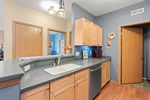 121 Metro Terrace, Madison, WI 53718 - Photo 6