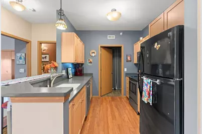 121 Metro Terrace #306, Madison, WI 53718 - Photo 4