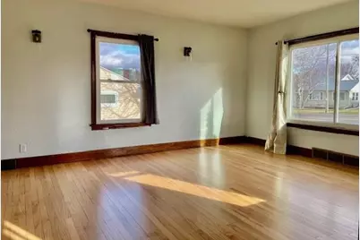 2113 11th Avenue, Monroe, WI 53566 - Photo 10