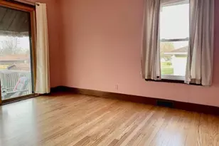 2113 11th Ave, Monroe, WI 53566 - Photo 12