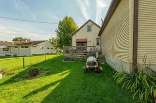 2113 11th Ave, Monroe, WI 53566 - Photo 46