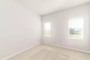 1157 Hickory Hls Dr, Sun Prairie, WI 53590 - Photo 12