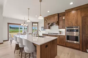 3327 Colton Wy, Sun Prairie, WI 53590 - Photo 6