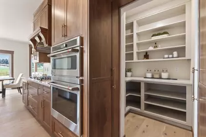 3327 Colton Way, Sun Prairie, WI 53590 - Photo 8