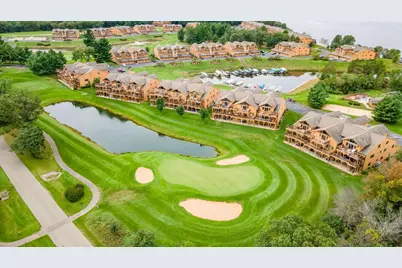 1848-2 E 20th Court #2402, Arkdale, WI 54613 - Photo 2