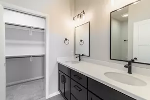 715 Cozy Farm Rd, Waunakee, WI 53597 - Photo 10