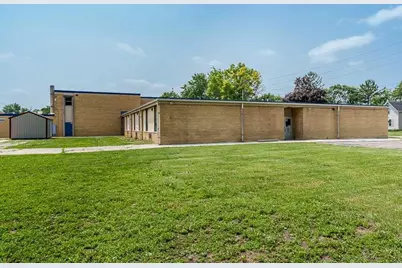 1033 Woodward Avenue, Beloit, WI 53511 - Photo 8