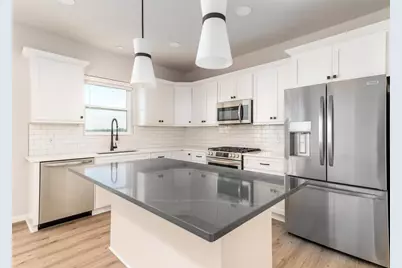 1712 Waverly Way, Sun Prairie, WI 53590 - Photo 10