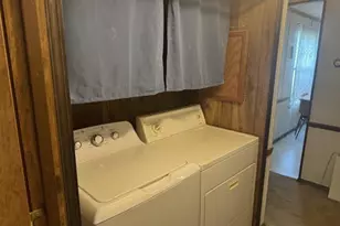 W211N11783 Hilltop Cir, Germantown, WI 53022 - Photo 14