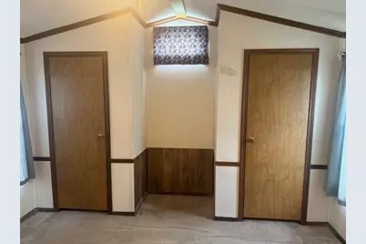 W211N11783 Hilltop Circle, Germantown, WI 53022 - Photo 16