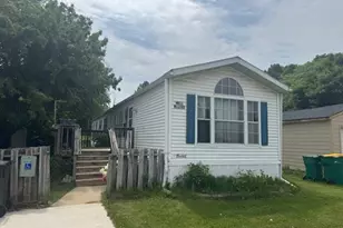 W211N11783 Hilltop Cir, Germantown, WI 53022 - Photo 26