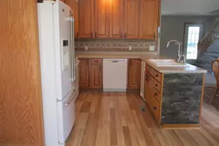 30694 County Rd W, Elroy, WI 53929 - Photo 6