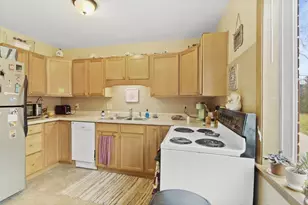 426 Rushmore Ln, Madison, WI 53711 - Photo 20