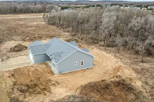 3286 W Prairie Grove Ln, Beloit, WI 53511 - Photo 18