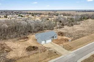 3286 W Prairie Grove Ln, Beloit, WI 53511 - Photo 32