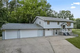 W8325 Larson Ln, New Lisbon, WI 53950 - Photo 24