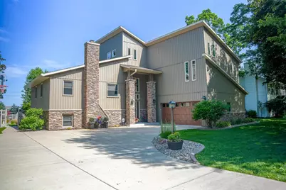 530 Winnebago Avenue, Portage, WI 53901 - Photo 1