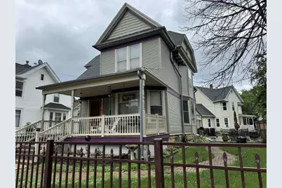 621 Prospect Avenue, Janesville, WI 53545 - Photo 2