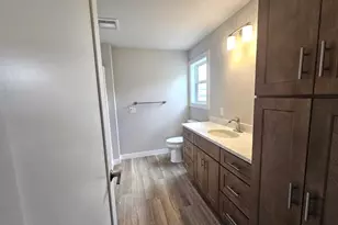 1005 Karsten Dr, Horicon, WI 53032 - Photo 8