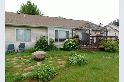 311 Spoke Circle, Sun Prairie, WI 53590 - Photo 2